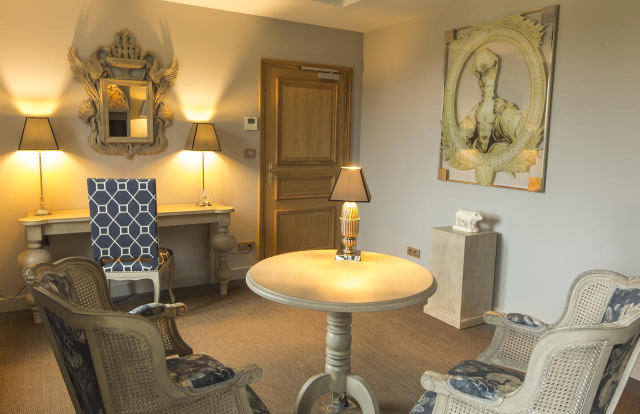 Domaine De Rymska & Spa - Relais & Chateaux Saint-Jean-de-Trézy 外观 照片